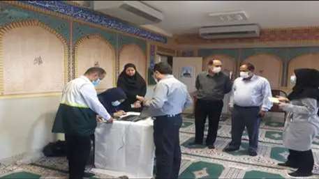  انجام واکسیناسیون کووید 19 برای پرسنل ستاد مرکزی دانشگاه