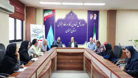  برگزاری جلسه کارگروه مشترک معاون بهداشتی دانشگاه علوم پزشکی استان سمنان و مدیر کل تعاون،کار و رفاه اجتماعی استان سمنان در خصوص ف