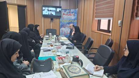  برگزاری چهارمین جلسه نشست معاون بهداشتی با مدیران و روسای شبکه ها